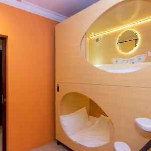 Capsule hotel Momostay, George Town